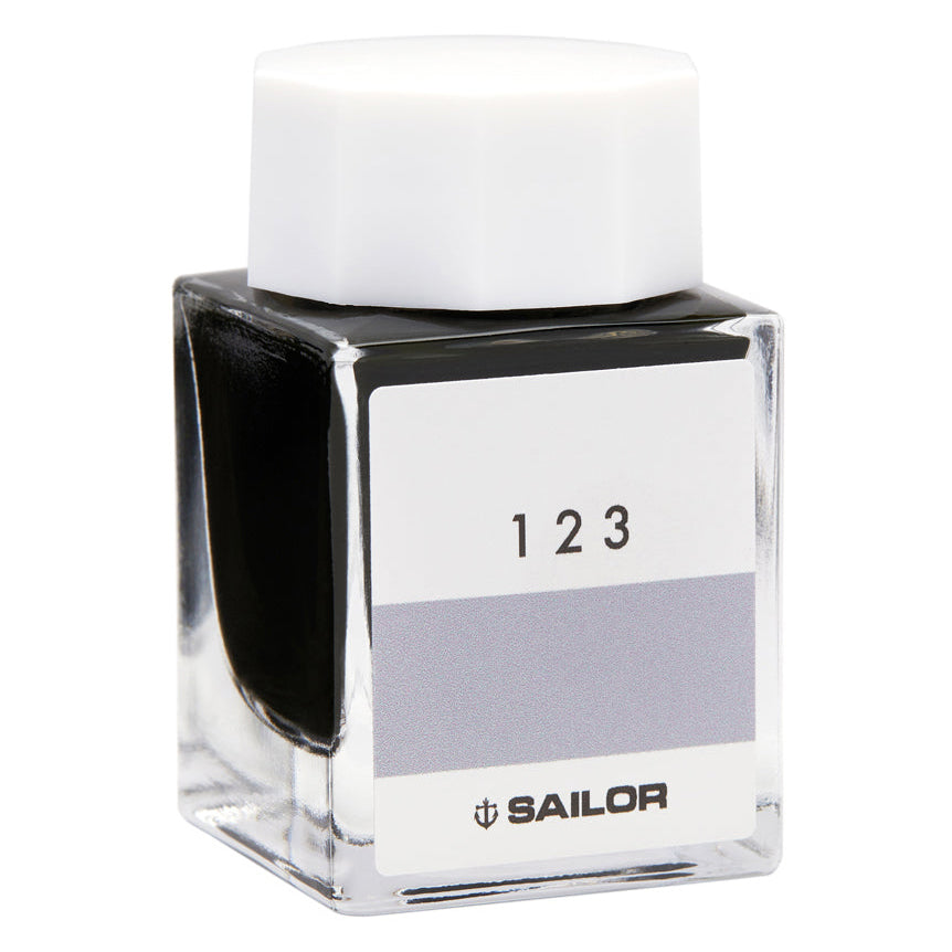 Sailor_Studio_Ink_Bottle_123_Grey_1.jpg