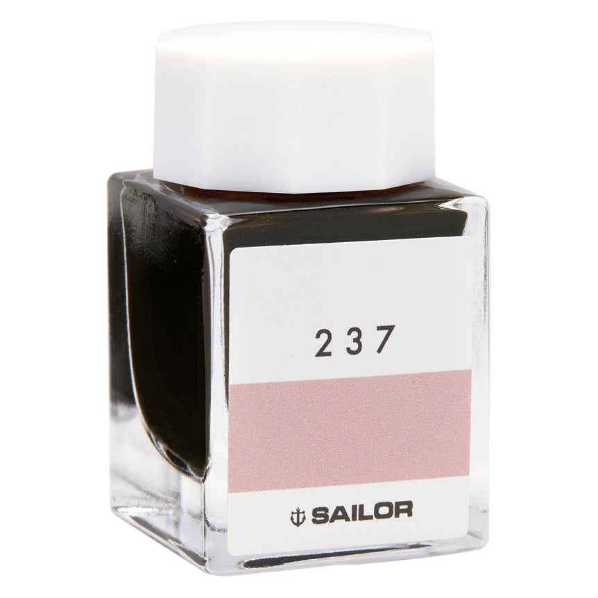 Sailor_Studio_Ink_Bottle_237_Pink_1.jpg