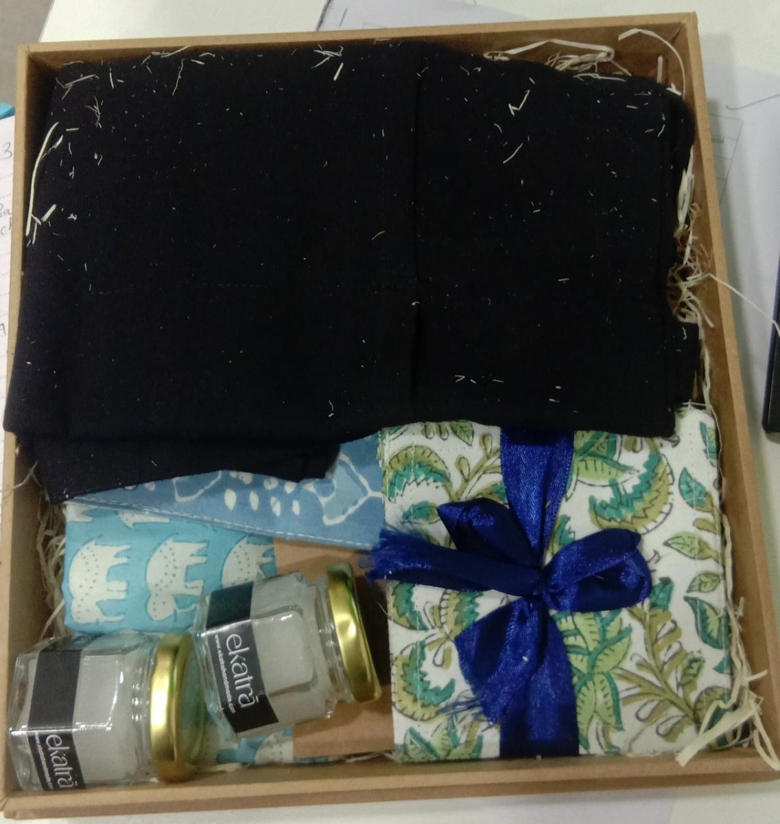 ekatra-sustainable-alternate-gift-bundle-gift-hamper-scooboo-547577.jpg